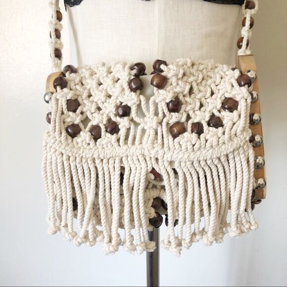 New Straw Studio Macrame Flap shoulder bag NWT - Picture 5 of 9
